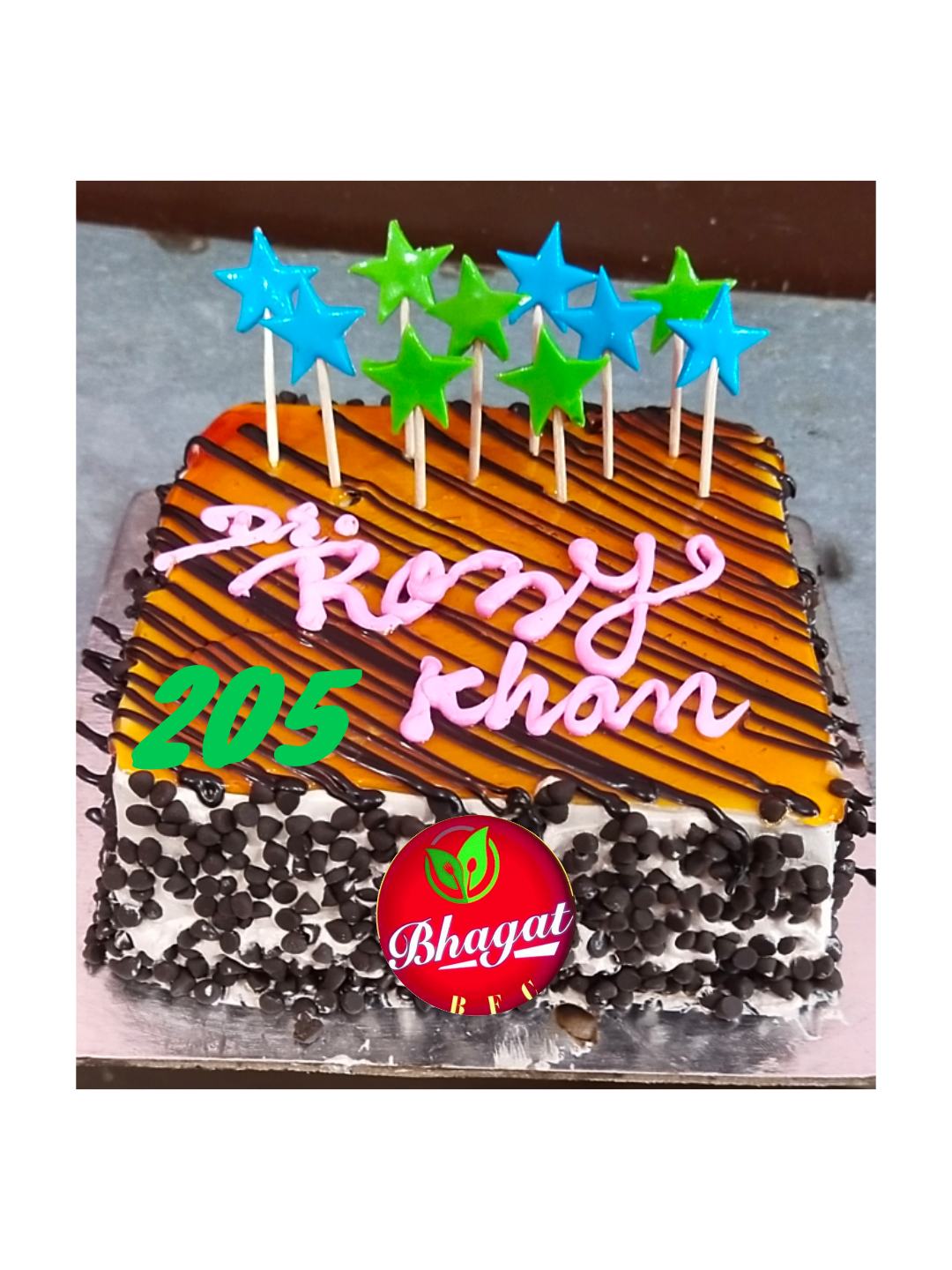 SQUARE CHOCO CHIPS CAKE