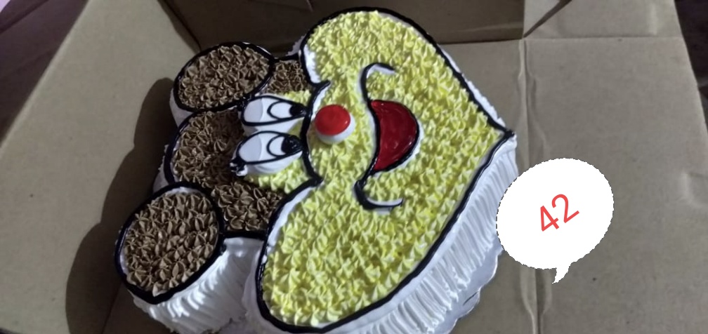 MICKY MOUSE CAKE